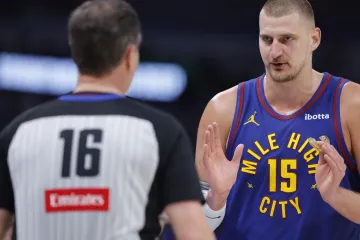 Jokić zabio najluđu tricu u karijeri: Sve je počelo s piruetom, suigrači se hvatali za glavu