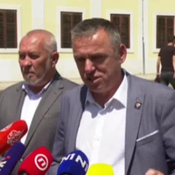 Ne smiruju se strasti u Vukovaru: Domovinski pokret napao Pavličeka, a u sve su upleli i Srbe