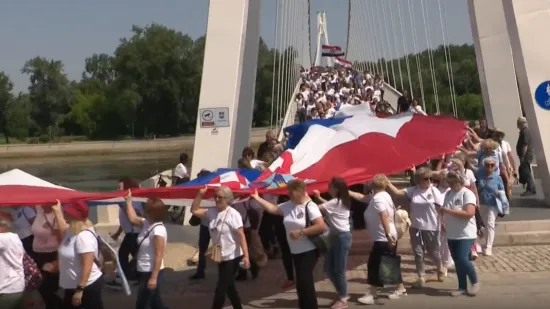 Susret hrvatskih braniteljica u Osijeku: 'Bila sam vojnik, skidam crnilo i sve njegove kopije...'