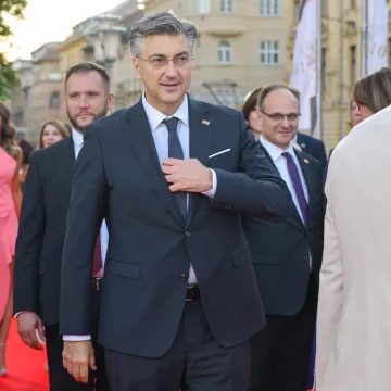 Premijer Plenković otkrio u čemu je tajna njegovog novog izgleda! Ozempic? Samo odmahnuo rukom