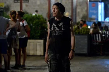 Gitarist Iron Maidena prošetao Stradunom i fotkao se s fanovima