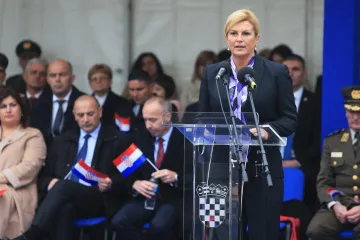 HRVATSKA VOJSKA VRATILA SE U VUKOVAR: Pogledajte kako je izgledalo svečano otvorenje vojarne