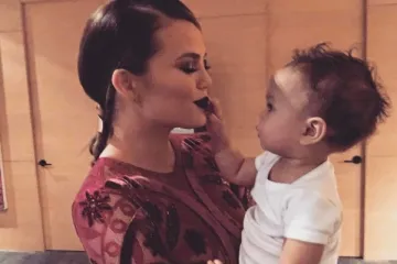 Chrissy Teigen otkrila je da se boji postporođajne depresije, od koje je patila nakon što je rodila kćerkicu Lunu