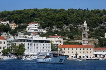 Razboljeli se sezonci iz velike hotelske tvrtke; povraćaju, imaju proljev, jedna osoba je u bolnici