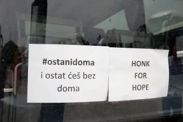 'Odjeveni smo u crno i zapalili smo nadgrobne lampione na autobusima jer nam prijeti pokop'