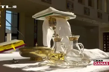 Liječnici ne sumnjaju da su žarišta obiteljska okupljanja: Hoće li se odgoditi pričesti i krizme?