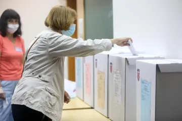 Nepoznati autor župljanima poručio kako da glasaju: 'Dobro razmislite tko je vrijedan i dobar katolik, pravi čisti Hrvat'