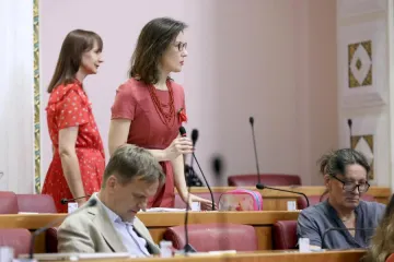 U Saboru odbijeni amandmani oporbe, Orešković planula: 'Jeste li svjesni što ste napravili'