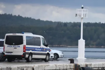 Strašna tragedija na Cresu: Austrijanac pao sa stepenica dok je silazio u plovilo pa poginuo