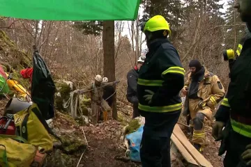 Velika akcija izvlačenja speleologinje u Sloveniji: Spašavaju je 24 sata, veliki broj ekipa na terenu