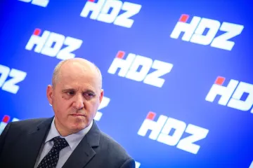 Plenković 'bacio u vatru' Bačića, novinari ga cijedili pitanjima o plinskoj aferi: 'Nije tu bilo namjerne štete ili pogodovanja'
