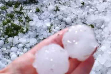 Meteorolog objasnio zašto je tuča poprimala neobične oblike, čak i u obliku ljudskog oka...