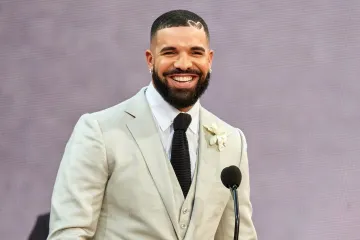 Drake prekinuo koncert zbog teško bolesne obožavateljice: 'Platit ću koliko god je potrebno da ti pružim najbolje liječenje na svijetu'
