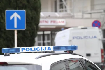 Autom naletio na pješaka i na mjestu ga usmrtio: Dionica ceste zatvorena za sav promet