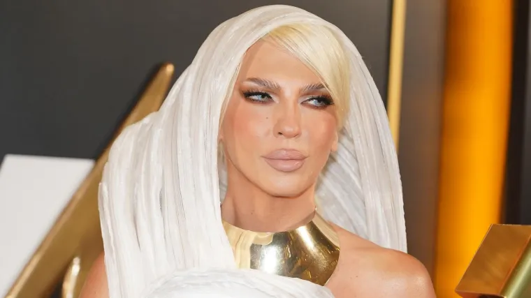 Prvo Instagram, a sada TikTok! Jelena Karleuša ostala bez još jedne platforme