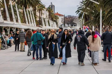 Izbacili nove podatke: Evo čije plaće rastu brže od kvasca, a tko je na dijeti...