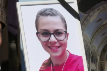 Da nije poginula u potresu, slavila bi 20. rođendan. Učiteljica: 'Uvijek se smijala i nosila pletenice...'