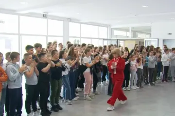 Jedan dan bez mobitela u školi? Moguće je! Evo kako se učenici zabavljaju: 'Odlično je'