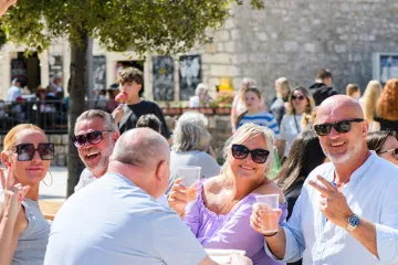 U Rabu se danas posebno slavi: Ova ekipa ne skida osmijeh s lica