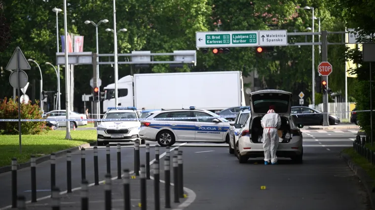 Forenzičari i policija preplavili Prečko: Istražuje se tko je bacio bombu na dva kafića