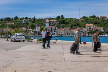 Hrvatska sezona u problemu? Dva su ključna, a kad turisti i dođu kupovat će većinom uvoznu robu