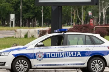 Mrtav pijan lovio ljude metalnom pilom po glavnom gradu: 'Prijeti da će napasti'