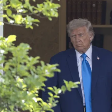 Trump iz suludog razloga poznatom mediju zabranio pristup Bijeloj kući? Sud ga podržao
