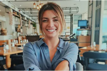 Ella Dvornik novom objavom izazvala pomutnju i šuškanja o udaji: 'Pale zaruke?'